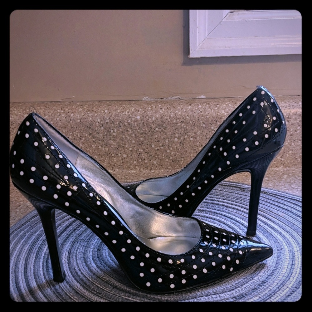 Jessica Simpson Black White Polka Dot Heels size 6
